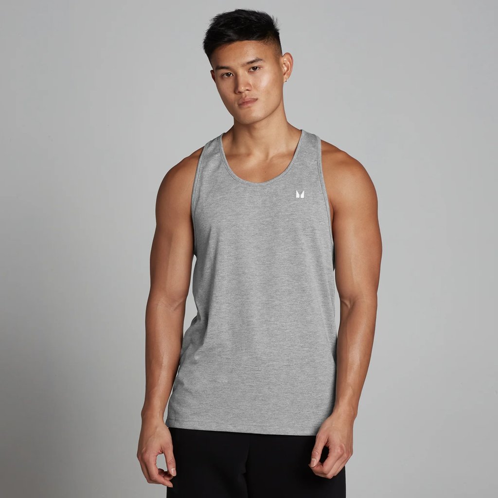 Camiseta sin mangas Myprotein: estilo y rendimiento a precio imbatible