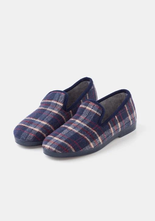 2 pares de zapatillas para casa con 68 % de descuento