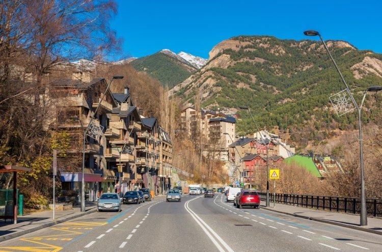 Escapada a Andorra: hotel con desayuno por 25€