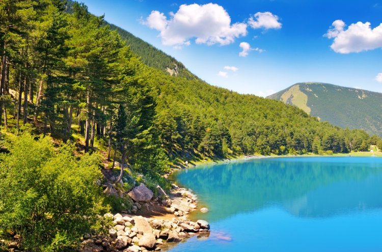 Escapada de 2 noches con desayuno en Andorra por menos de 60€