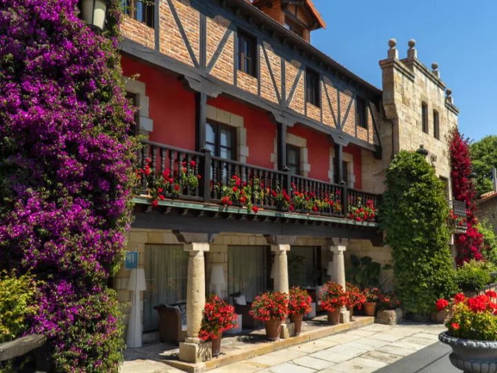 Lujo en Cantabria: Hotel 5★ con piscina a 43€ la noche