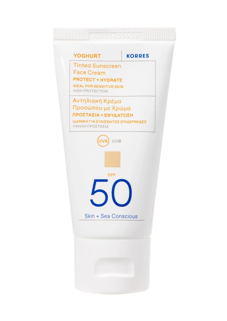 Protección solar con color de Korres: crema facial SPF50