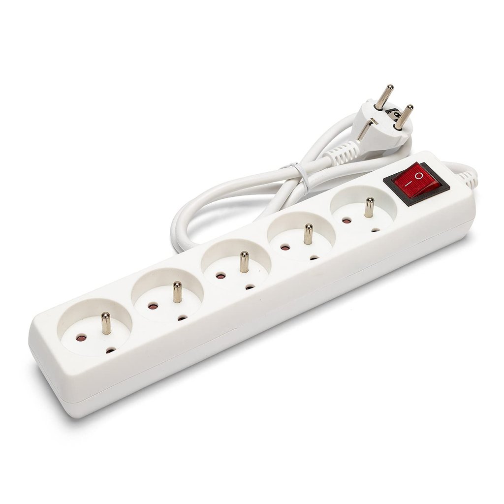 Regleta de 5 tomas con interruptor: seguridad y comodidad