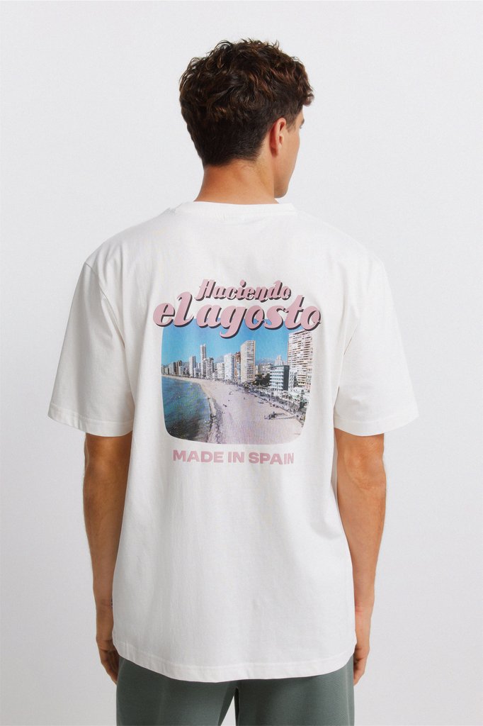 Camisetas Springfield con diseños divertidos, ¡aprovecha la oferta!
