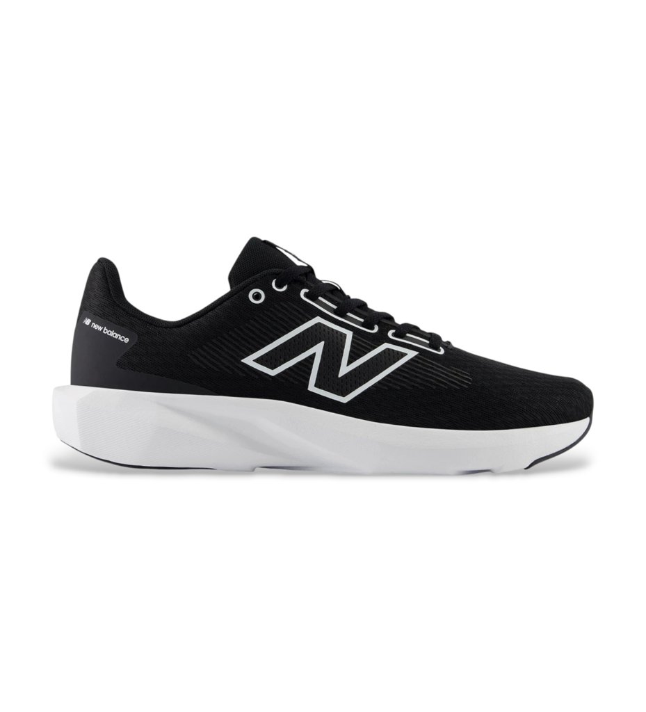Aprovecha las New Balance 413V3 negras con 45% de descuento