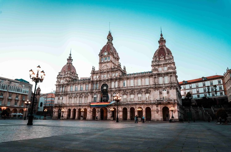Descubre A Coruña: Hotel 3★ con desayuno por solo 29 €