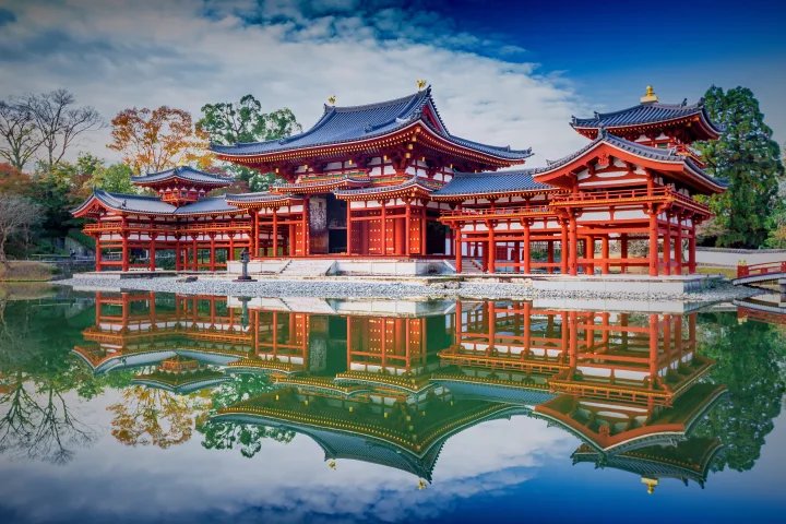 Escápate a Tokio: 8 días con vuelos y hotel 3★ desde 962€