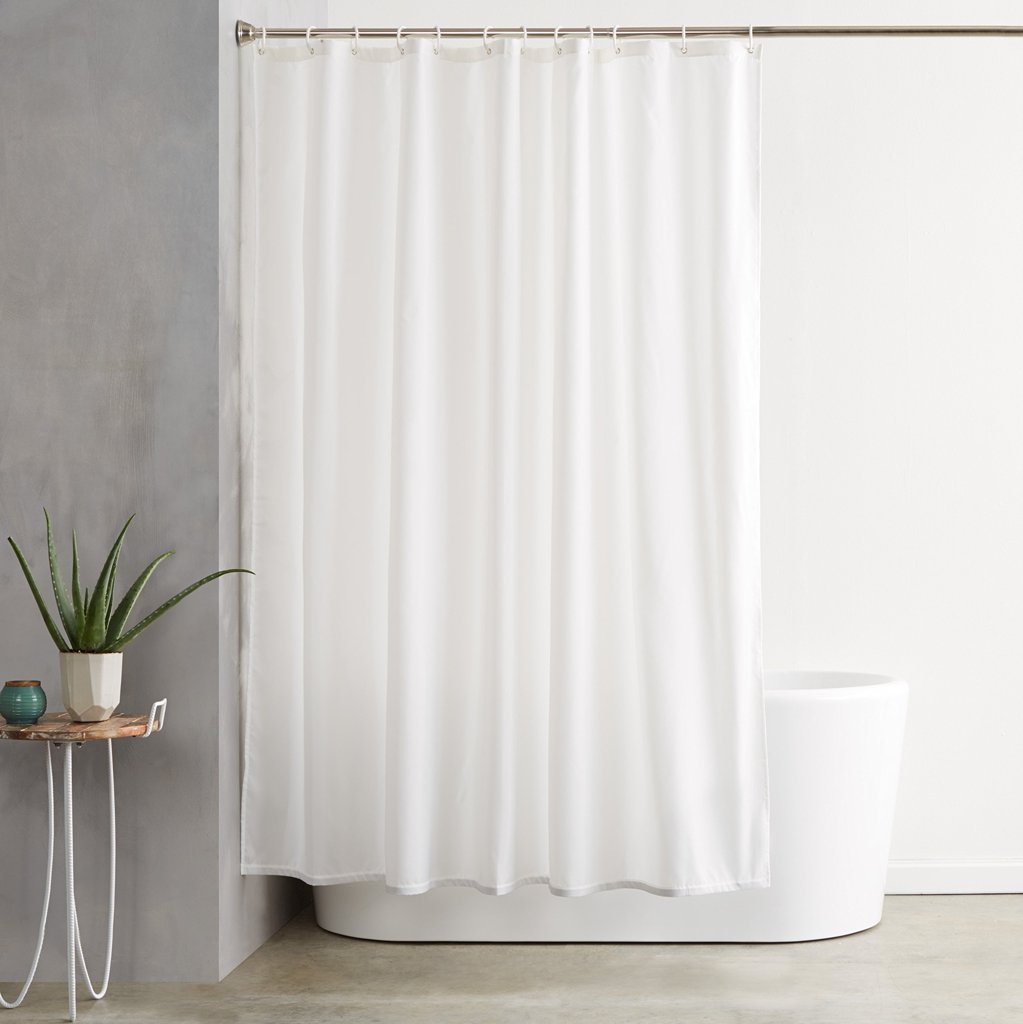 Cortina de ducha anti‑moho Amazon Basics – 180 × 200 cm
