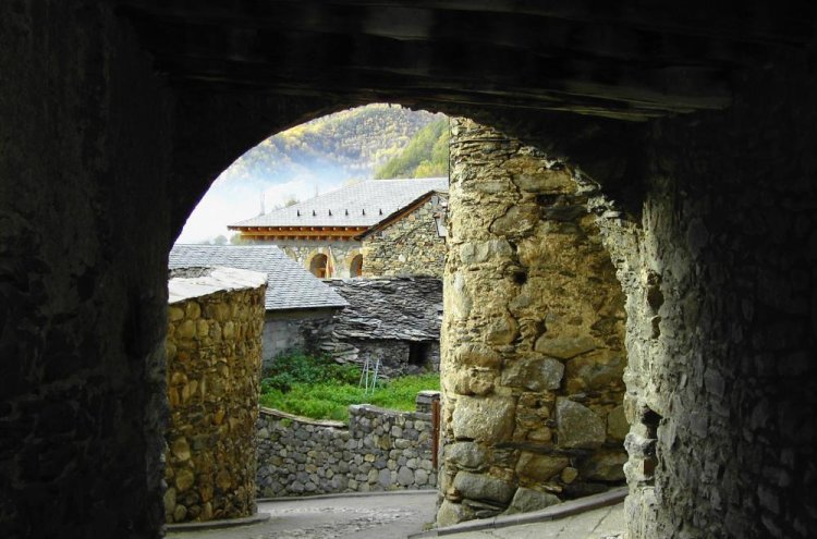Escapada de ensueño al Valle de Benasque: hotel 3★ con desayuno