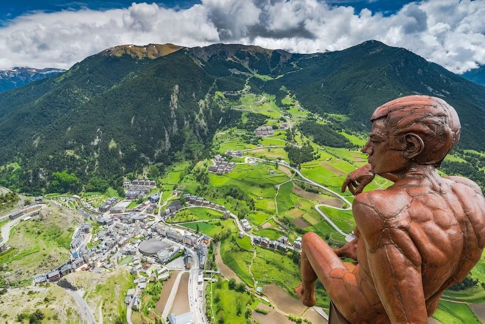 Escapada a Andorra: hotel 3★ céntrico con desayuno y 50% en niños