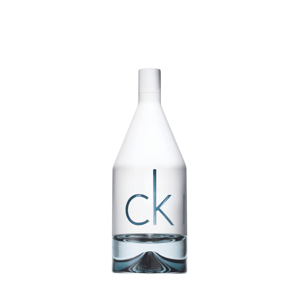 Calvin Klein IN2U: frescura cítrica con toque amaderado