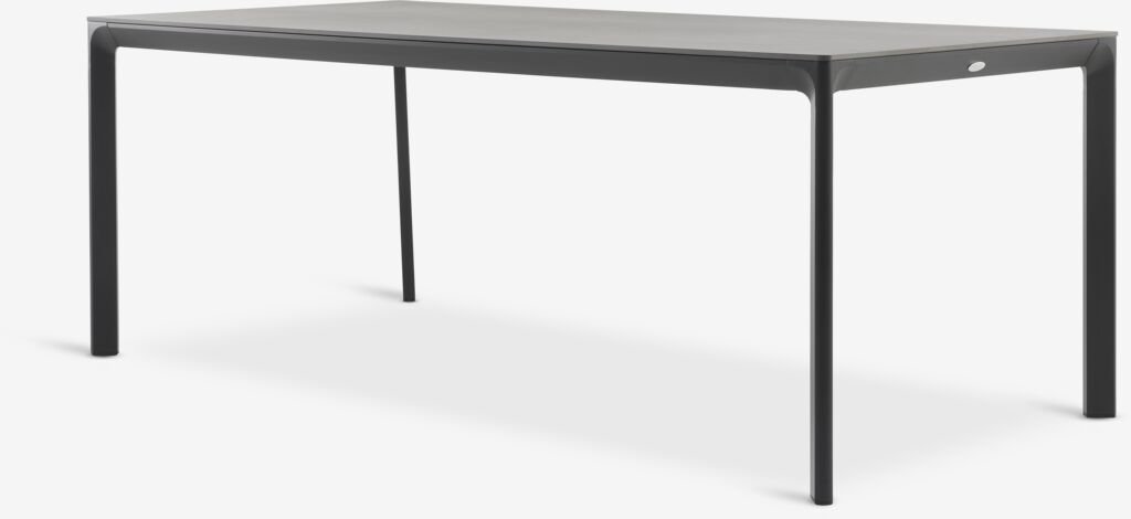 Mesa de jardín gris