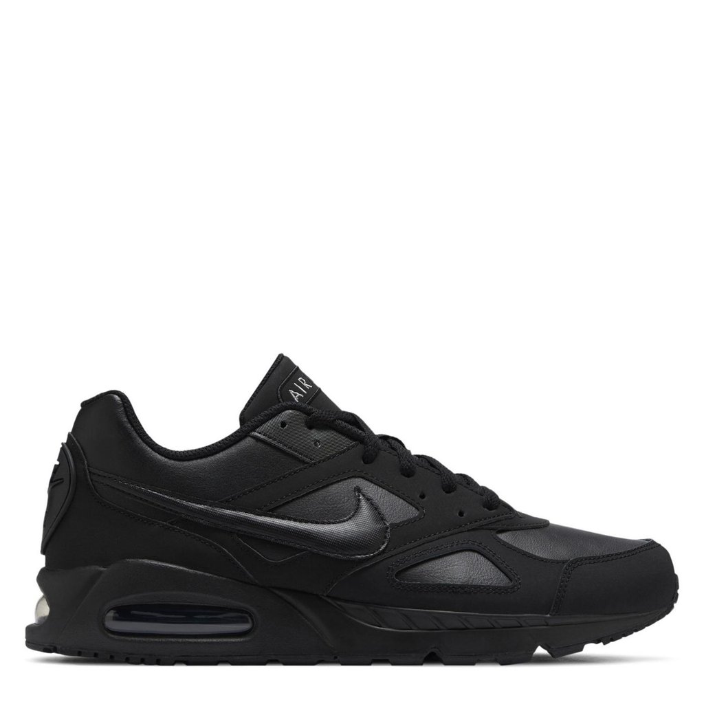 Nike Air Max IVO: estilo urbano con gran rebaja