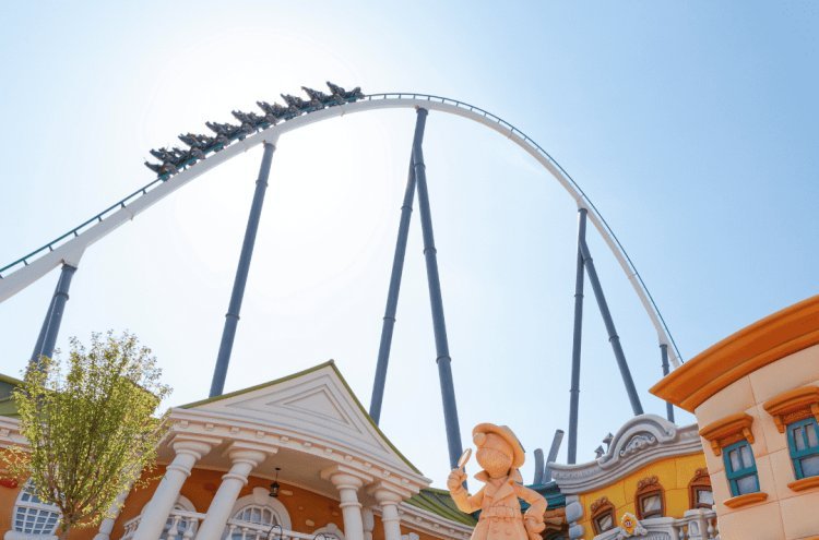 Fin de semana mágico en PortAventura y Ferrari Land con media pensión