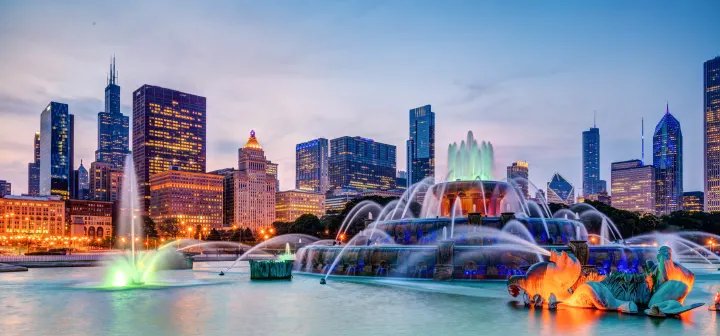 Vuela a Chicago desde Valencia con 43% de descuento