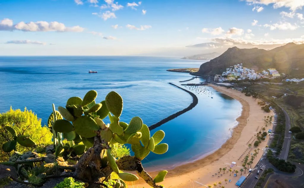 Tenerife en otoño: 4 noches, media pensión y 50% en niños