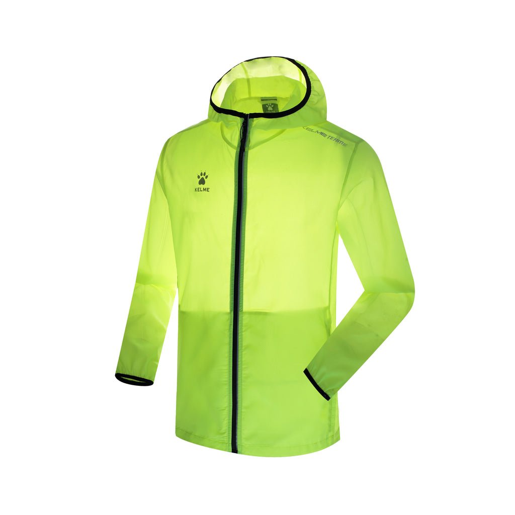 Chubasquero running Kelme