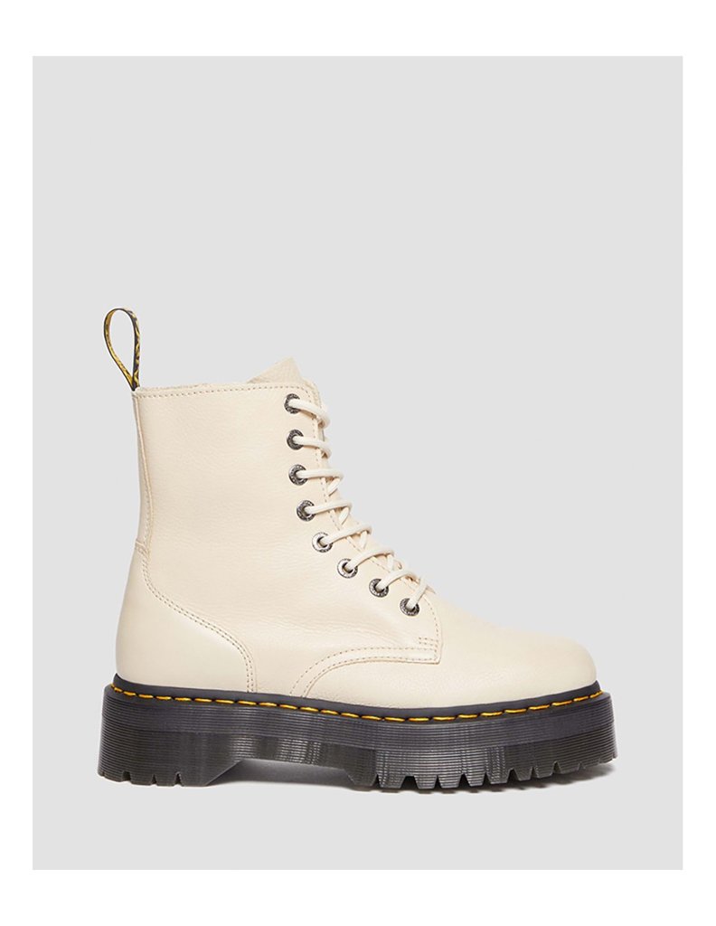 Bota Dr. Martens Jadon III: estilo icónico a mitad de precio