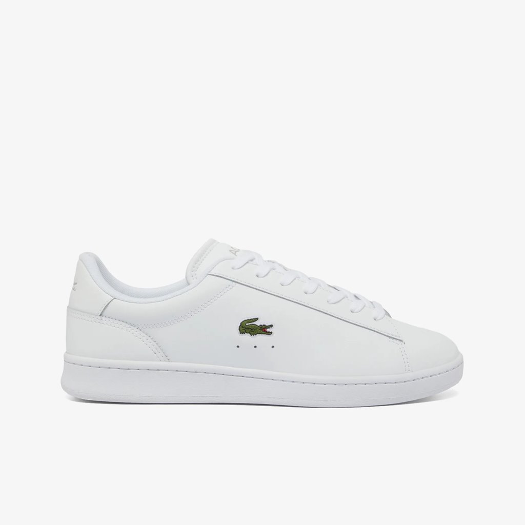 Zapatillas Lacoste para hombre: estilo atemporal al 50%