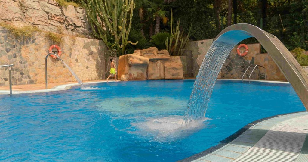 Camping en Calella ¡con toboganes!