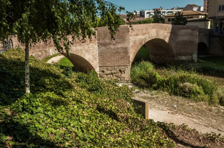 Escapada a Huesca con spa y castillo templario desde 59€