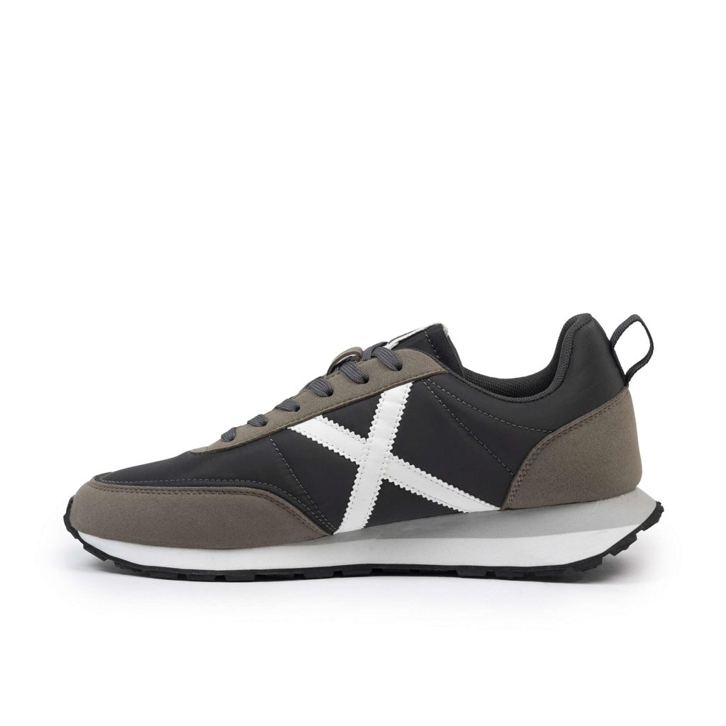 Zapatillas Munich Rush 04, estilo urbano a mitad de precio