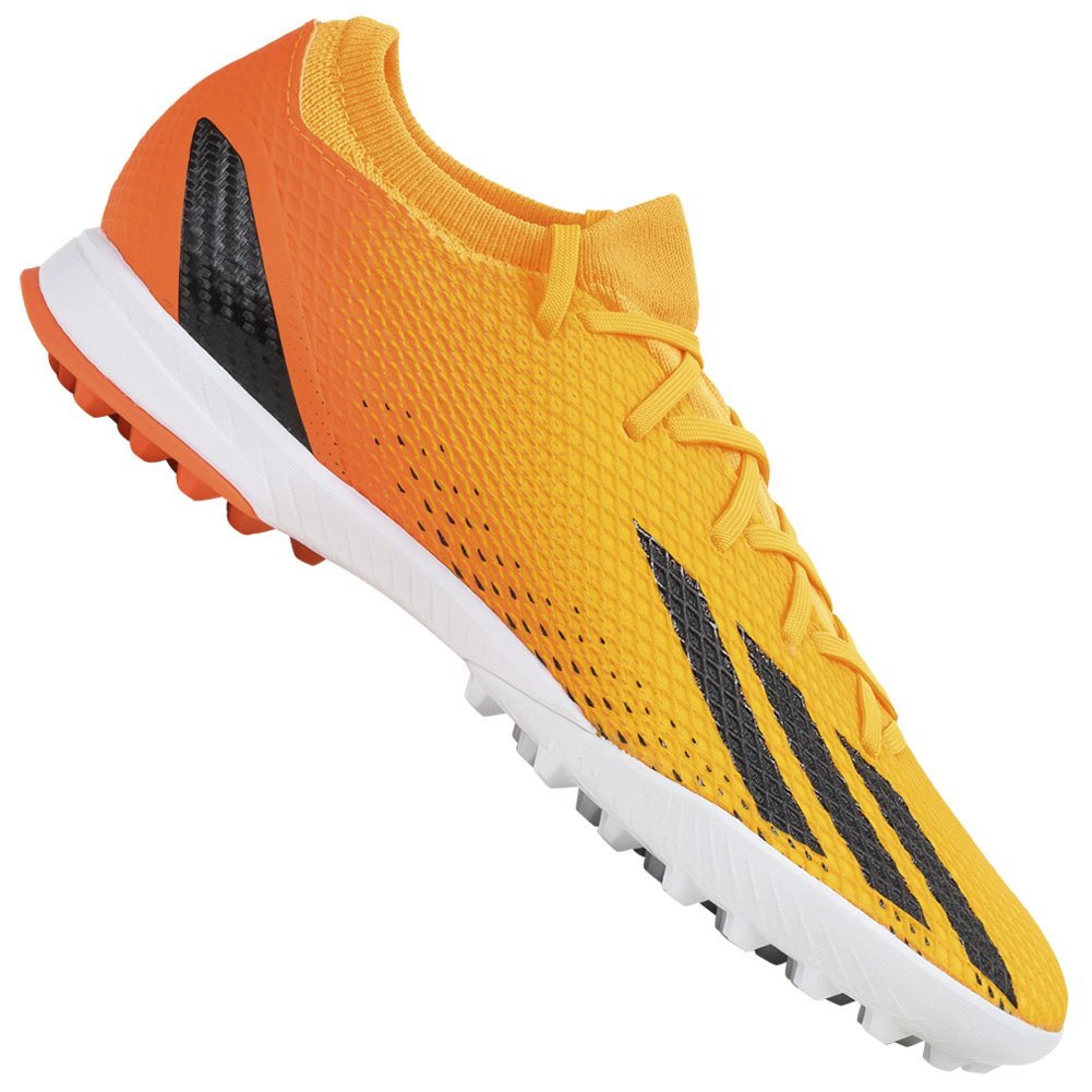 Botas de fútbol adidas