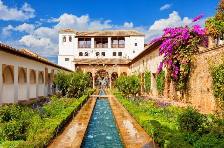 Escapada de 2 noches a Granada con desayuno incluido