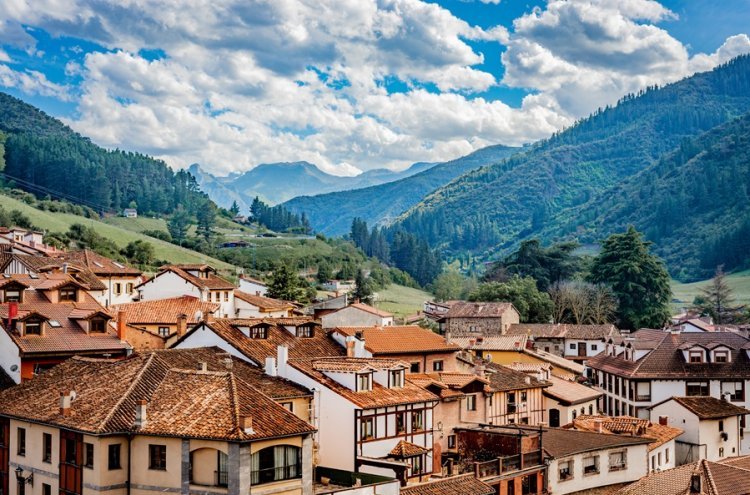 Escapada de ensueño a Cantabria con desayuno incluido