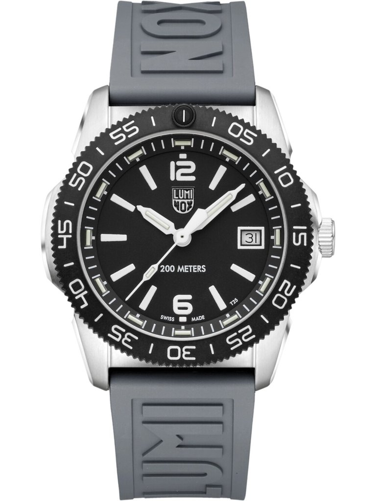 Luminox Pacific Diver 39 mm: estilo suizo a mitad de precio