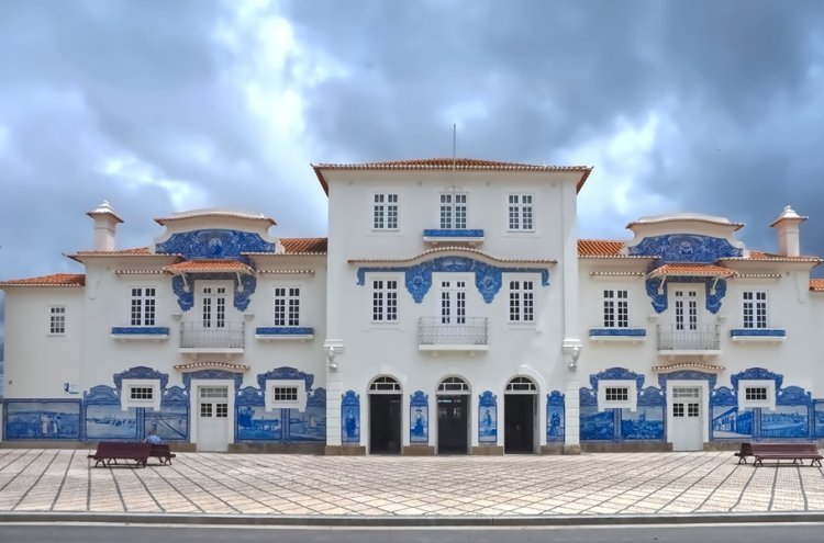 Escapada 4★ en Águeda con desayuno y spa incluido