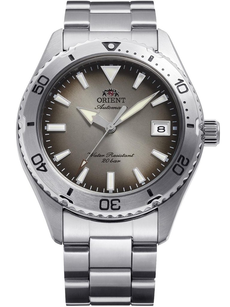 Reloj automático Orient Mako con cristal zafiro y resistencia 20 ATM
