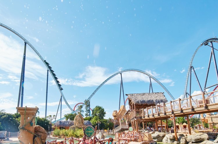 Escapada 4★ con parque temático y Ferrari Land + Vermut incluido
