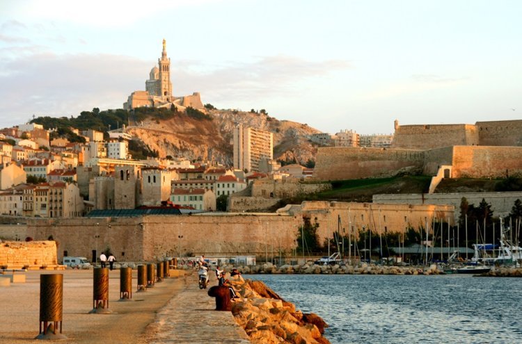 7 noches por el Mediterráneo en crucero desde Barcelona, pensión completa