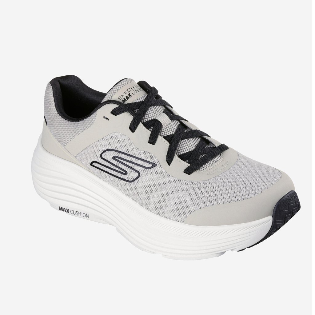Skechers Max Cushioning: comodidad y estilo en beige