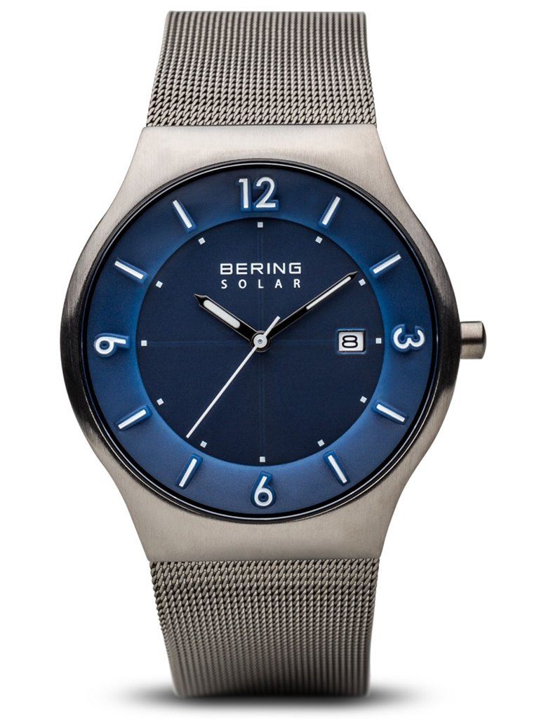 Reloj solar Bering de 40 mm con cristal de zafiro y correa Milanesa
