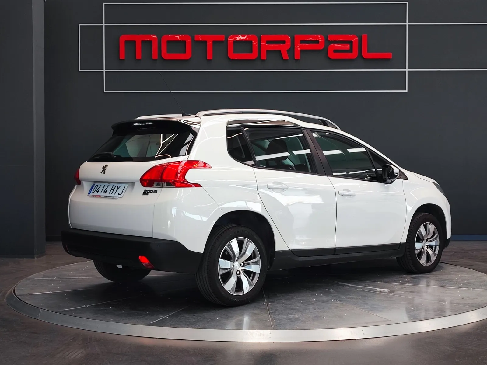 Peugeot 2008 Active 1.6 e-HDi 92, foto 4
