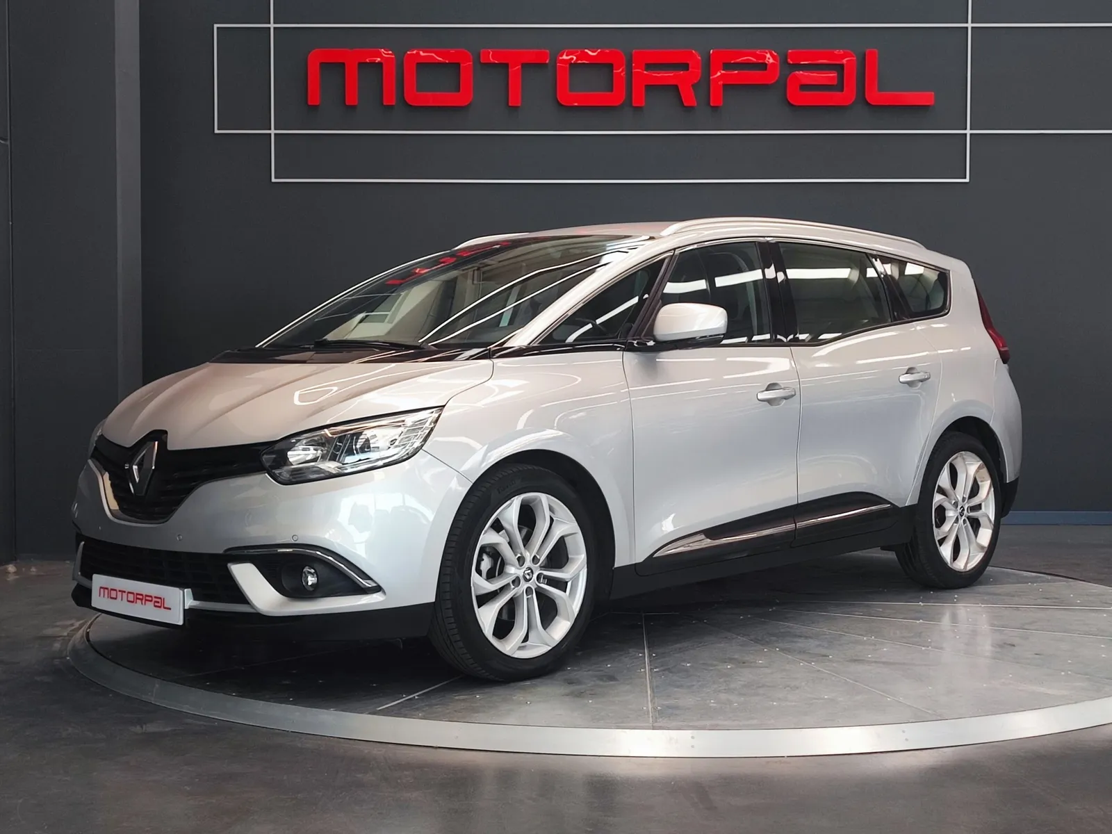Renault Grand Scénic Intens dCi 81kW (110CV)