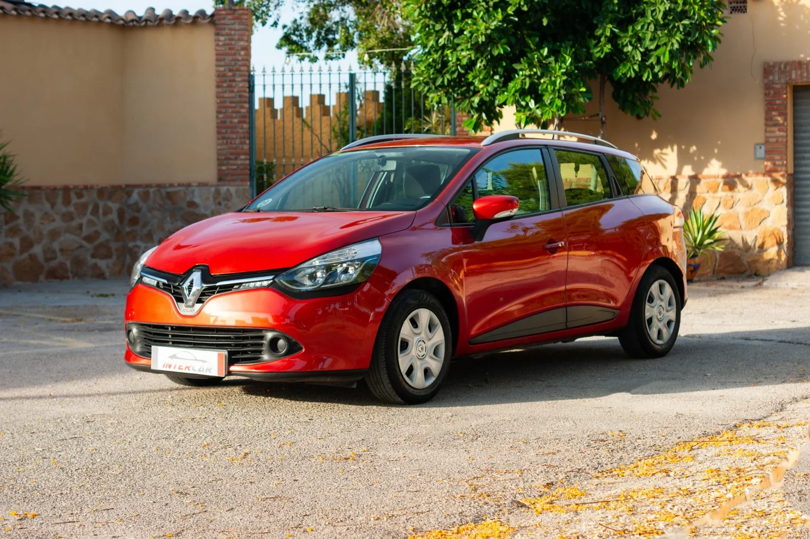 Renault Clio Sport Tourer Authentique dCi 75 eco2, foto 2