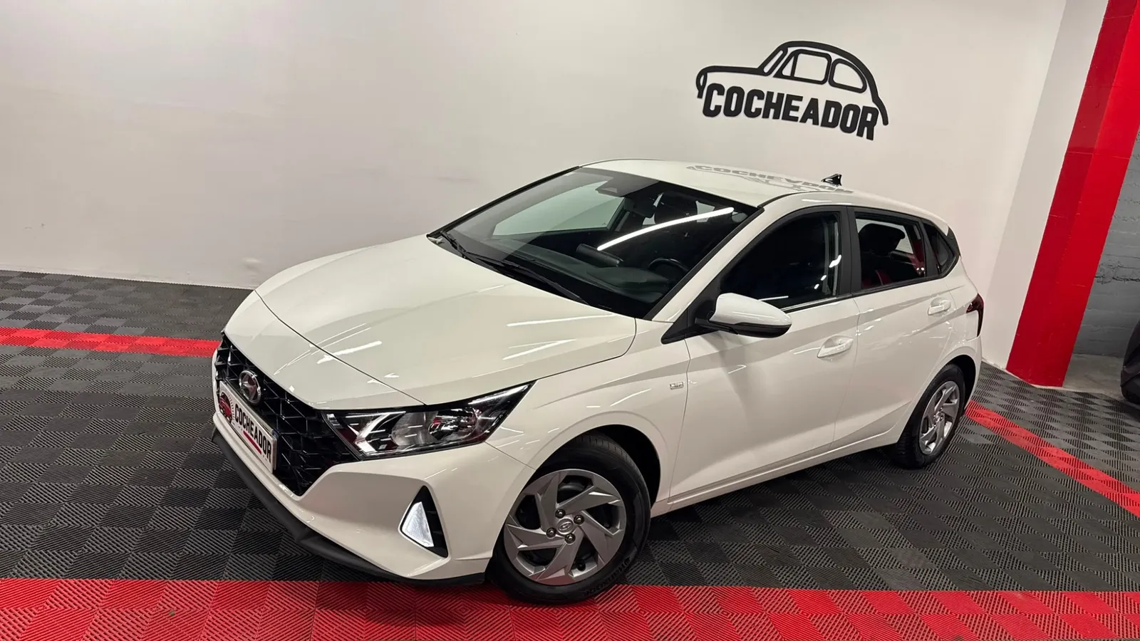 Hyundai i20 1.0 TGDI 74kW (100CV) 48V Essence, foto 1