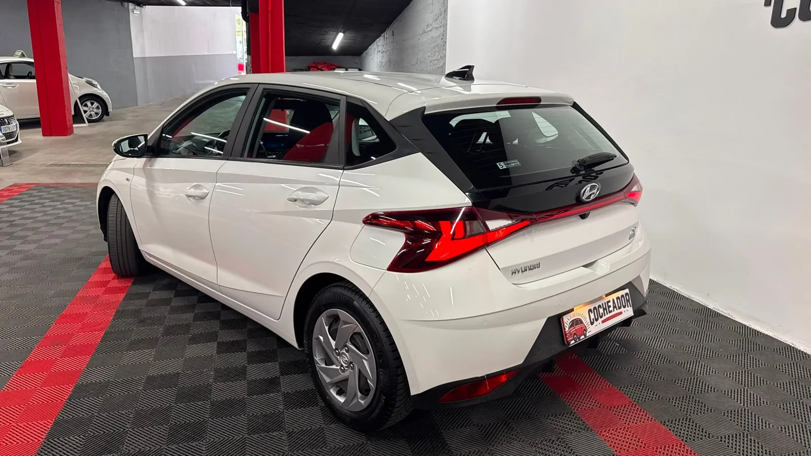 Hyundai i20 1.0 TGDI 74kW (100CV) 48V Essence, foto 2