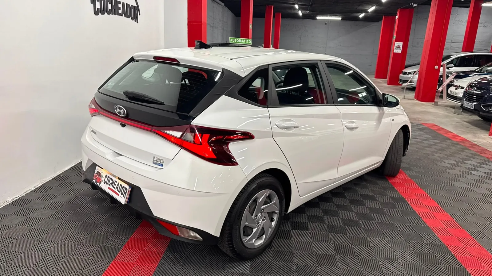 Hyundai i20 1.0 TGDI 74kW (100CV) 48V Essence, foto 3