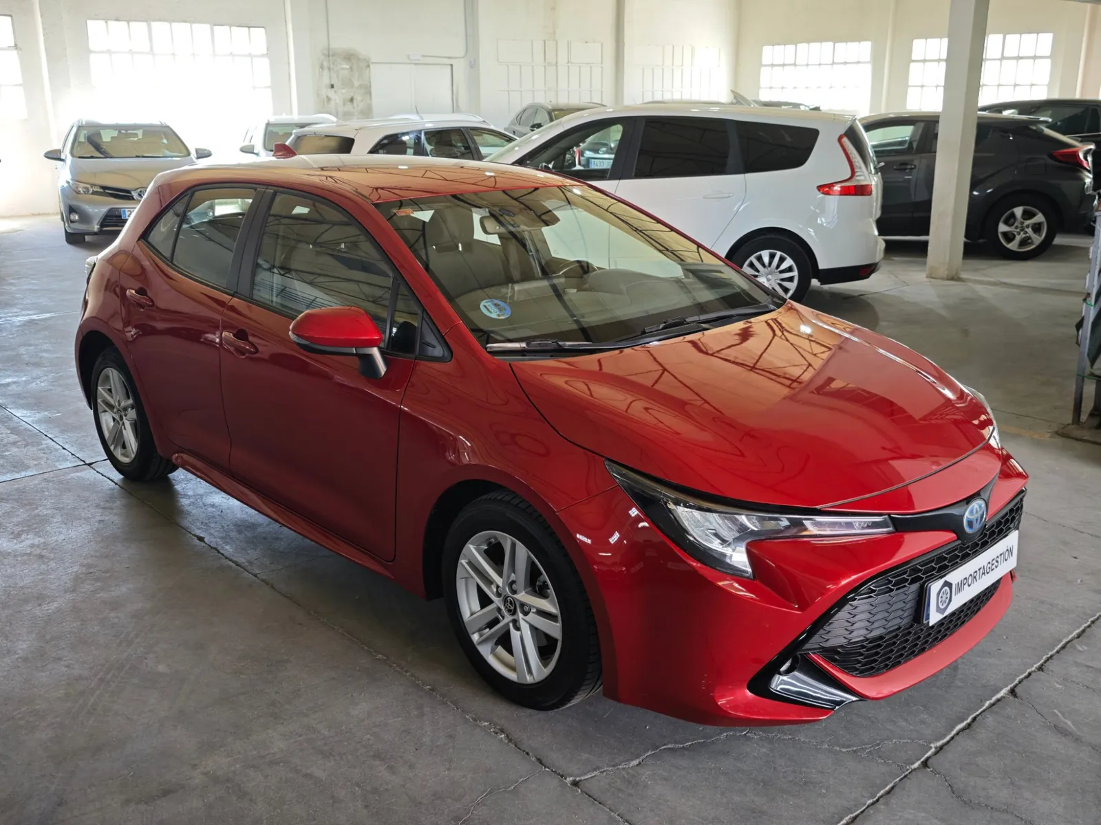Toyota Corolla 1.8 125H ACTIVE TECH E-CVT