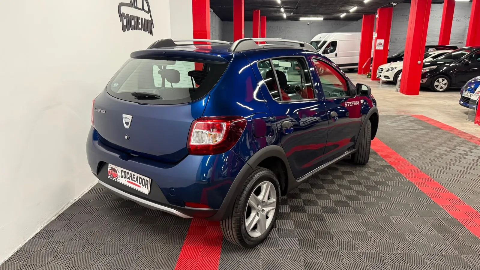 Dacia Sandero Stepway TCE 90, foto 1
