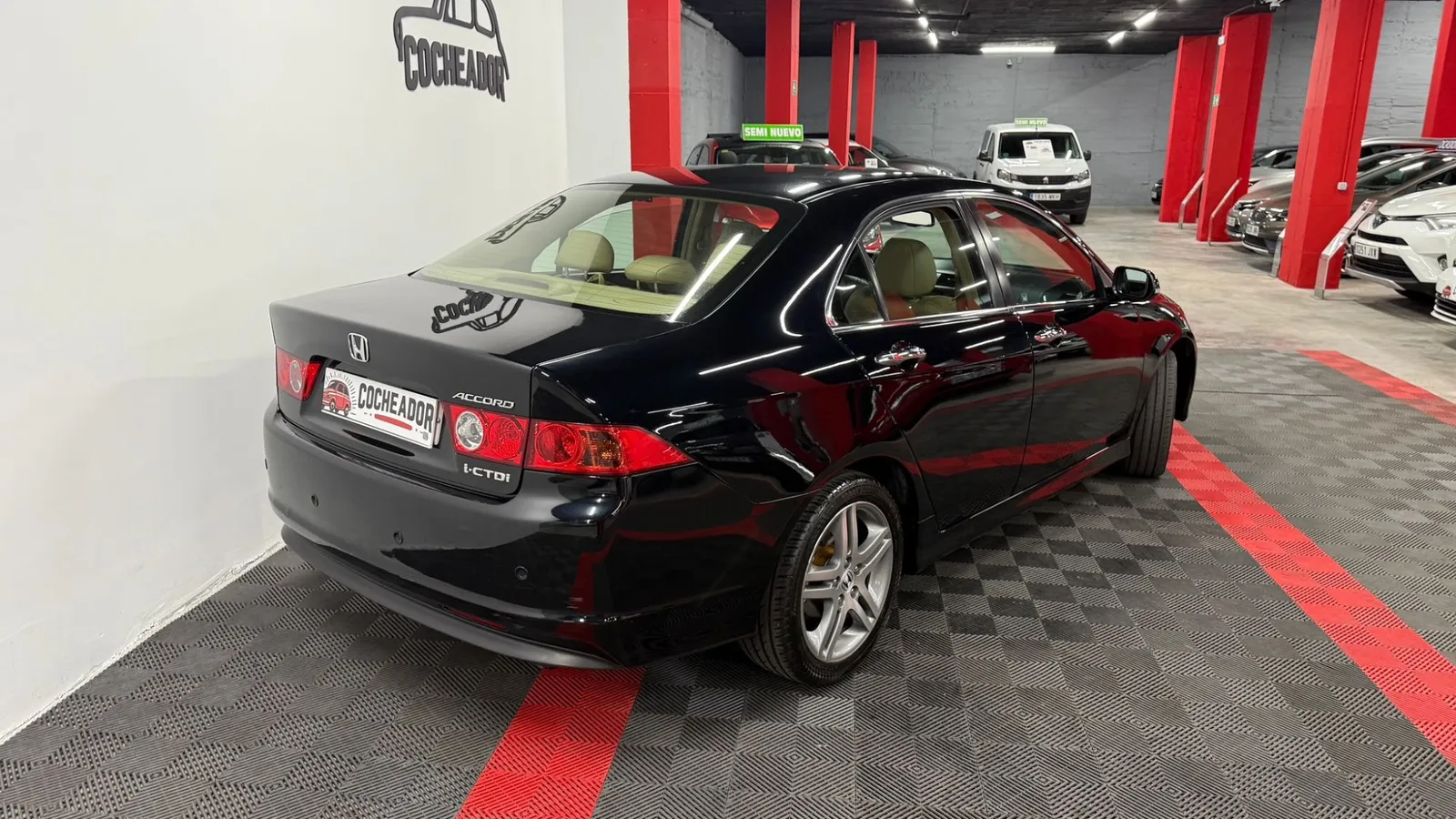 Honda Accord 2.2 i-CTDi Executive Piel, foto 4