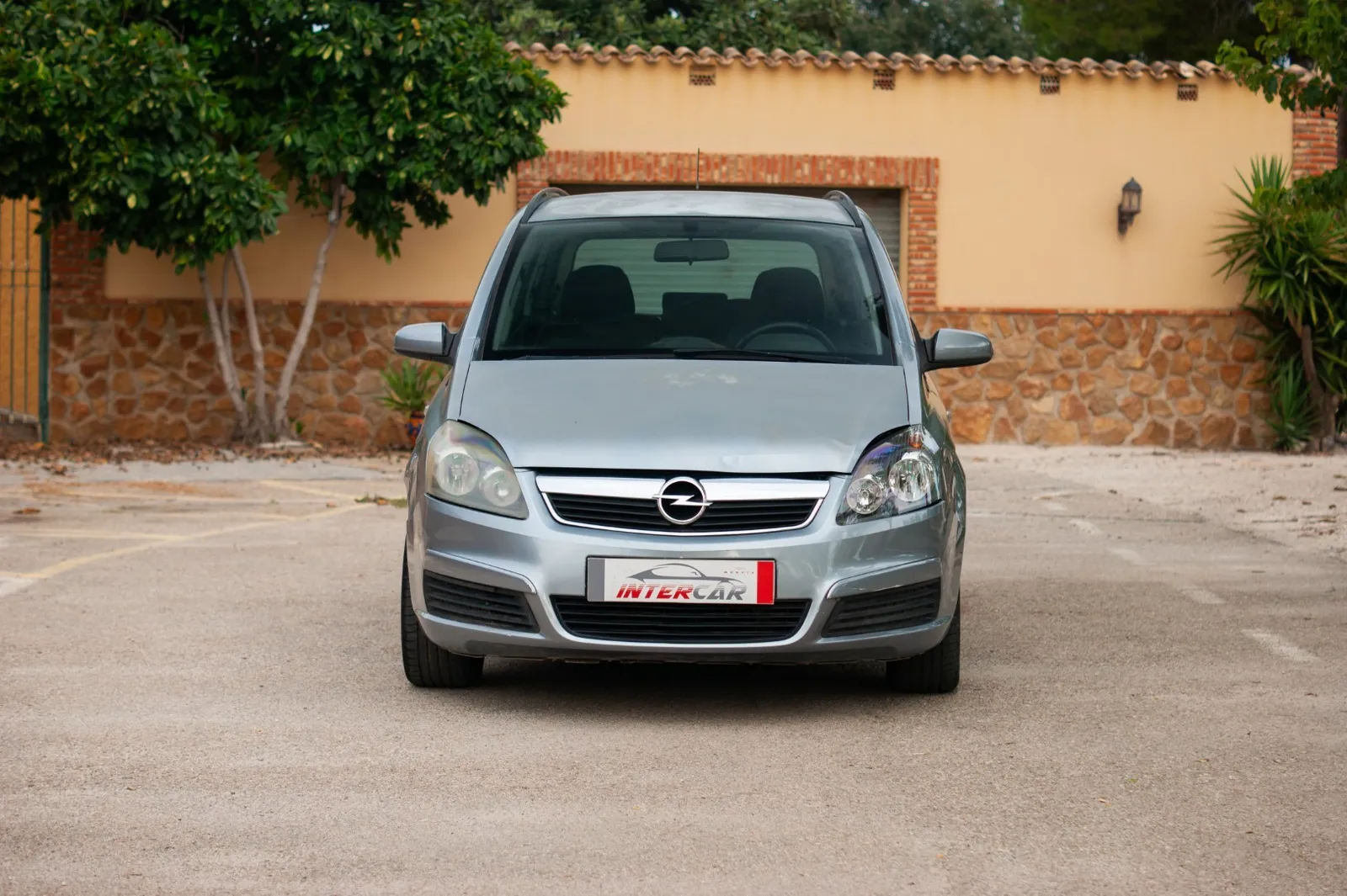 Opel Zafira Enjoy 1.9 CDTi 8v 120 CV, foto 1