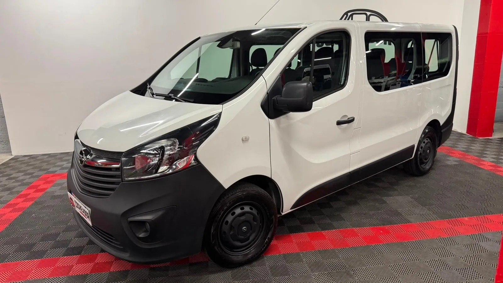 Opel Vivaro 1.6 CDTI S/S 88kW L1 2.7t Combi Plus-9, foto 1