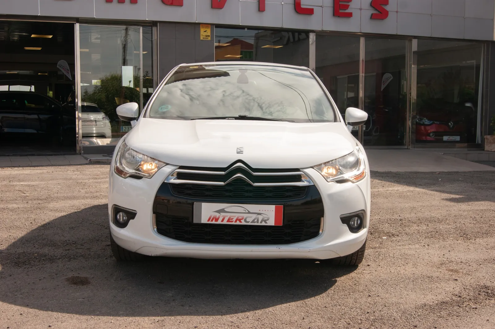 DS DS 4 1.6 BlueHDi 120cv STT Desire, foto 1