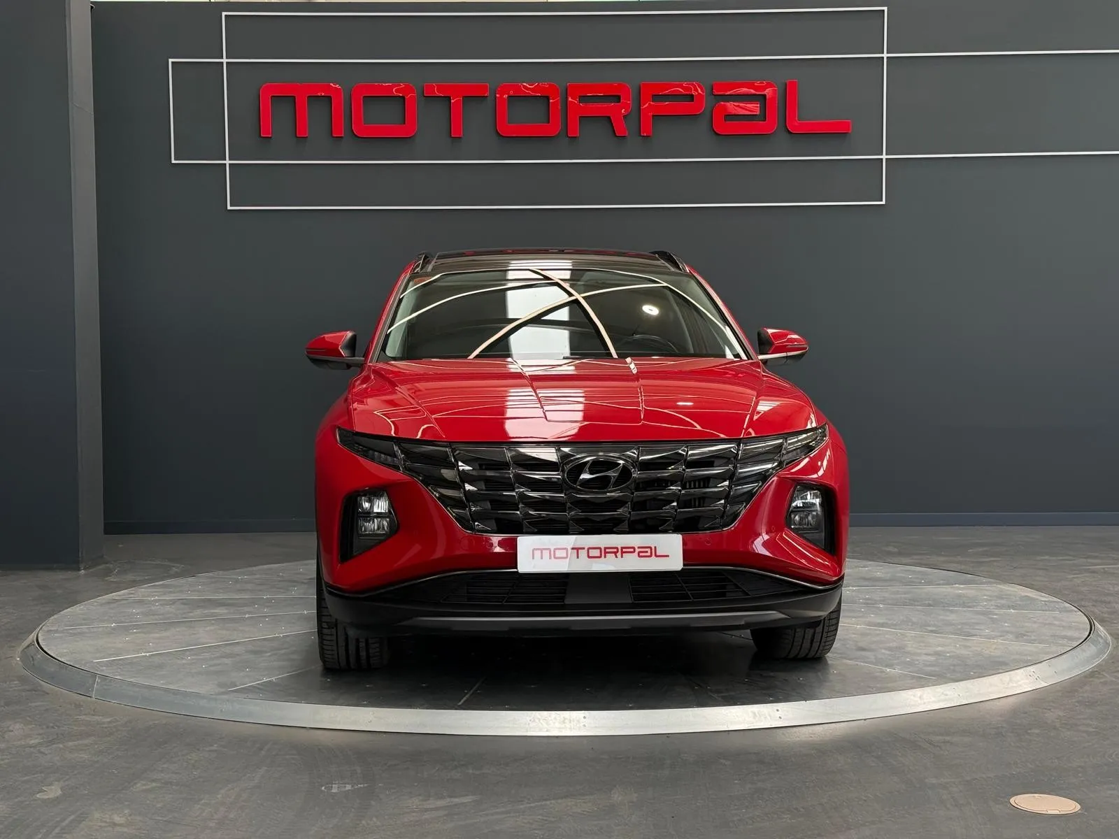 Hyundai Tucson 1.6 TGDI PHEV 195kW Tecno Sky Auto 4x4, foto 4