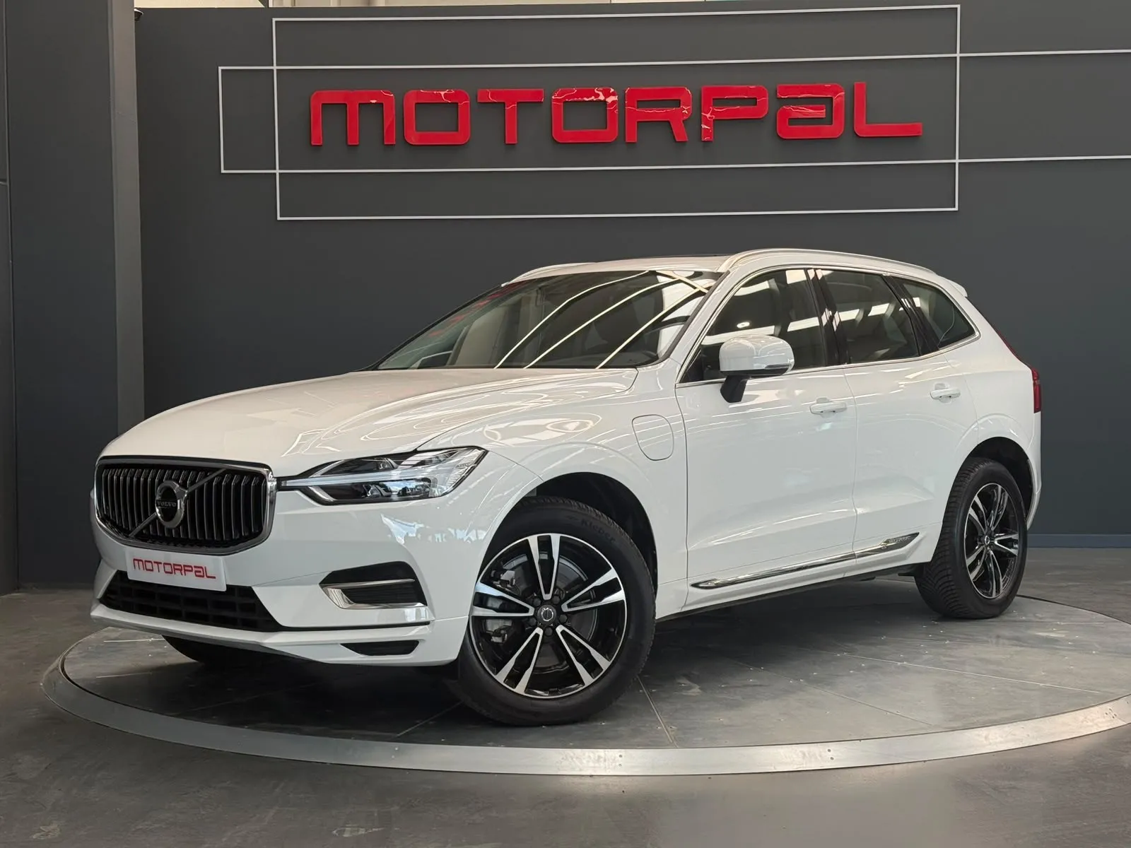 Volvo XC60 2.0 T6 AWD Recharge Inscription Exp Auto